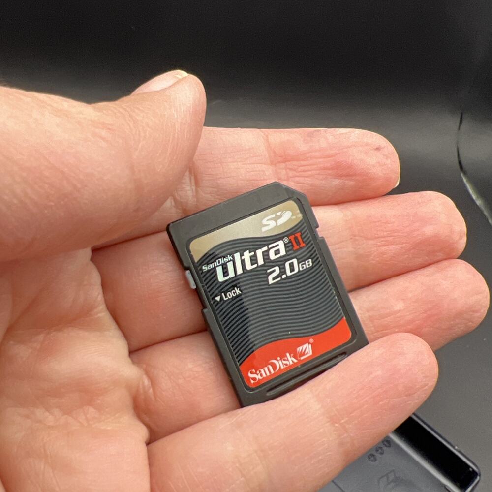Panasonic LUMIX DMC-FX12 7.2MP Digital Camera Black Memory Card Battery READ - Picture 10 of 14